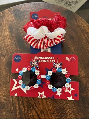 Core Sunglasses and earings& Scrunchie Set - Red, White & Blue Floral Sunglasses